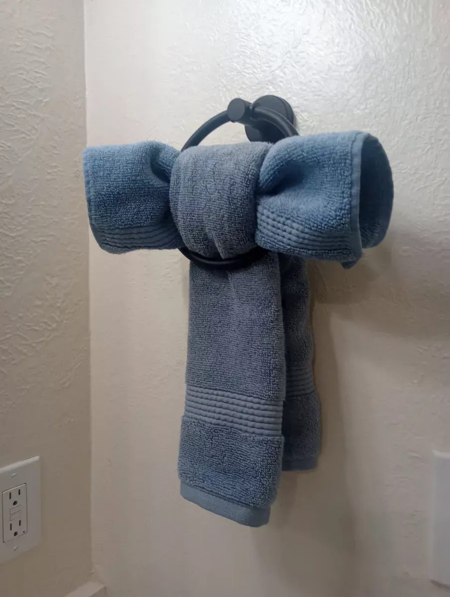 Little finishing touches, like a towel tied with care, cleaned by Tidy Up Solutions Cleaning Services in the Phoenix area
