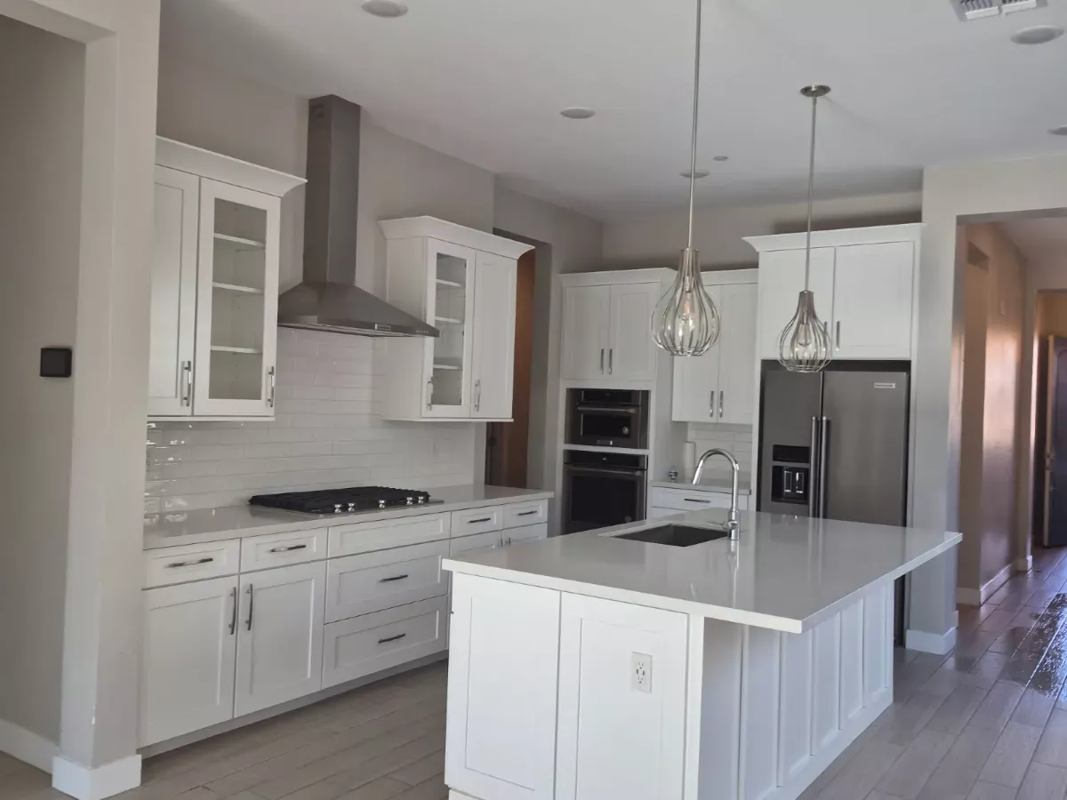 White kitchen wiped down from range hood to floor, cleaned by Tidy Up Solutions Cleaning Services in the Phoenix area